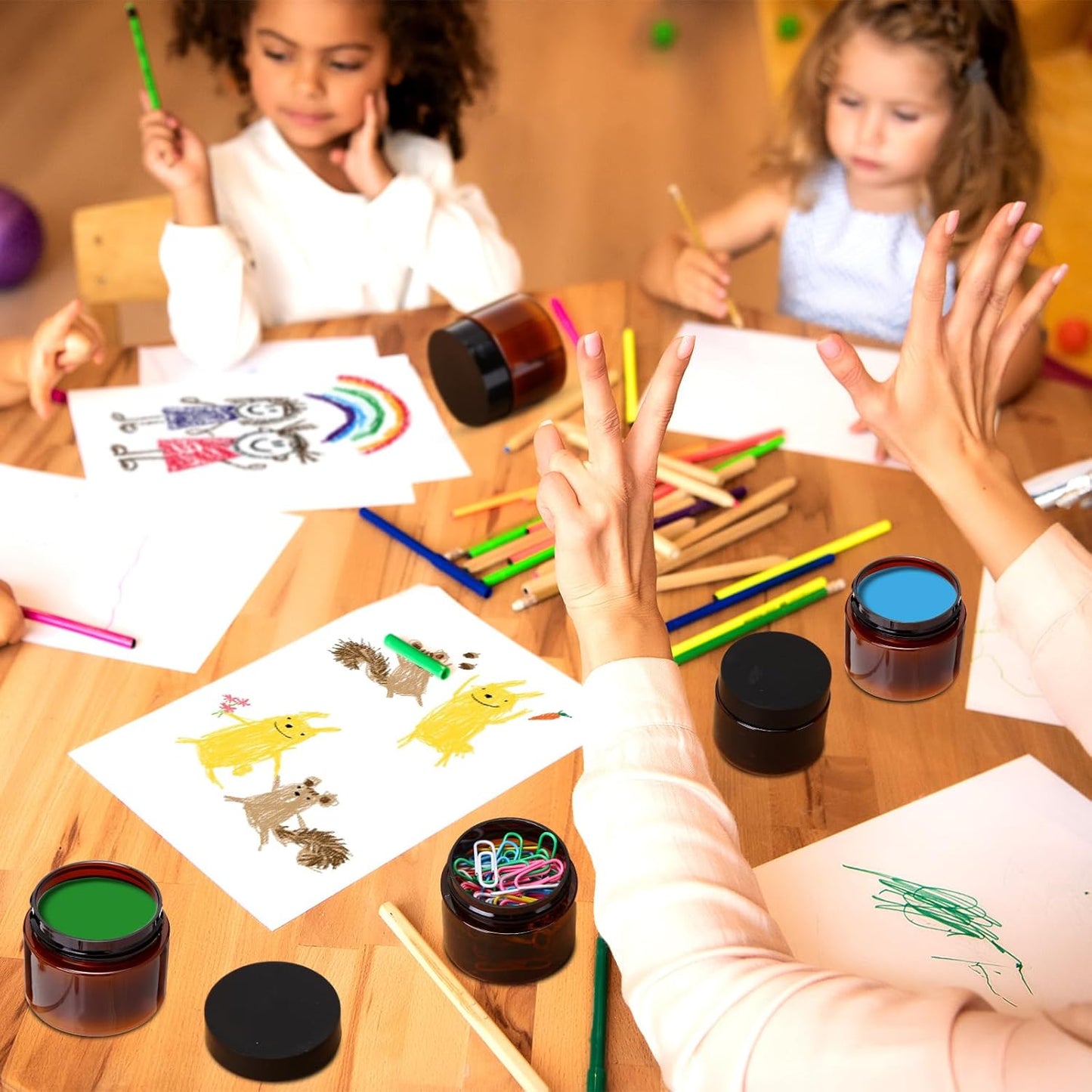 SATINIOR 100 Pcs Plastic Jars with Lids Small Containers Lids Wide Mouth Small Plastic Containers for Lotion Cream Rhinestones Body Butters Travel Storage(2 oz,Amber)