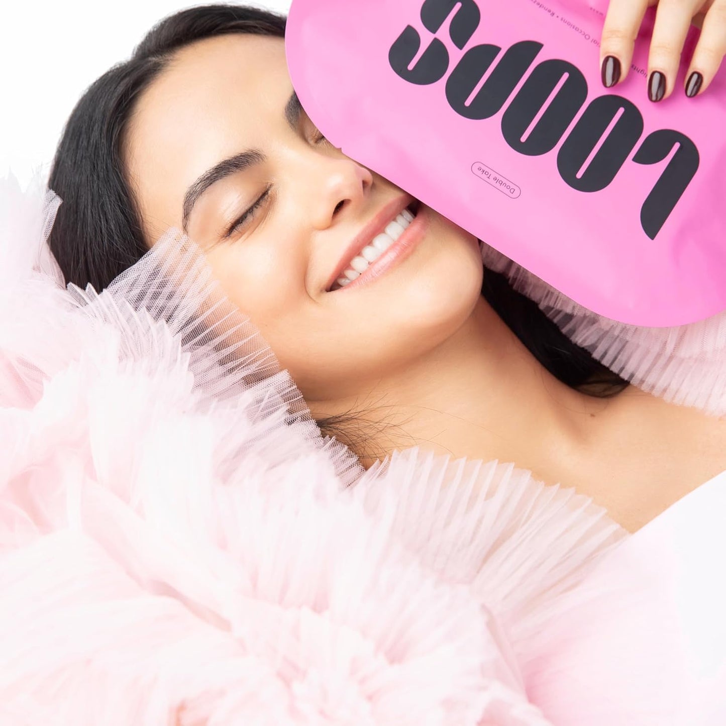 LOOPS DOUBLE TAKE - Glow Hydrogel Face Mask - Calms and Soothes Skin’s Surface - Helps Refine Pores and Brighten for a Flawless Face - Leaves You Glowing and Luminous - For All Skin Types - 1 Pc